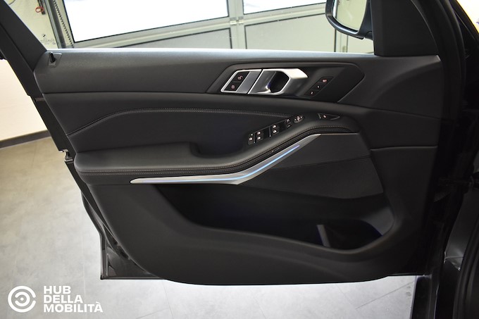 BMW X5 xDrive30d 48V Business